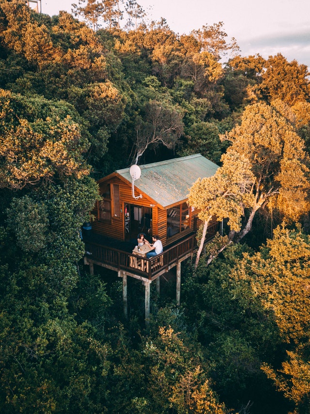 mobilní dům uprostřed přírody